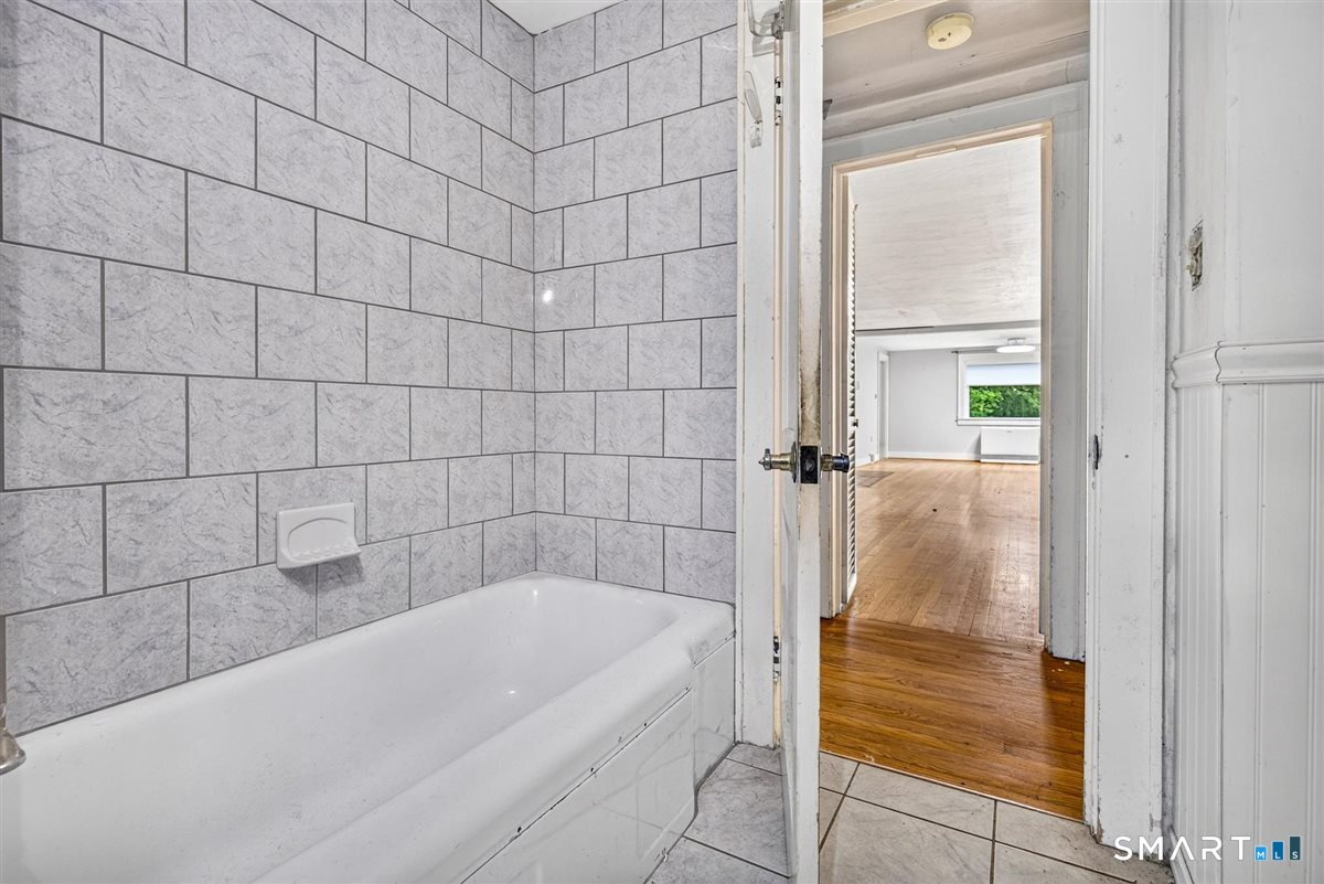 261 Newtown Turnpike Weston CT 06883