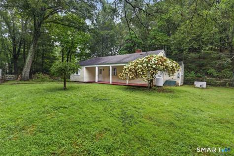 261 Newtown Turnpike Weston CT 06883