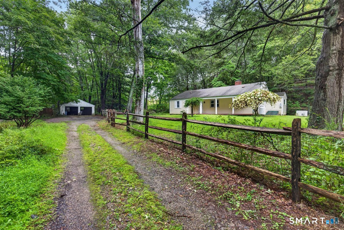 261 Newtown Turnpike Weston CT 06883