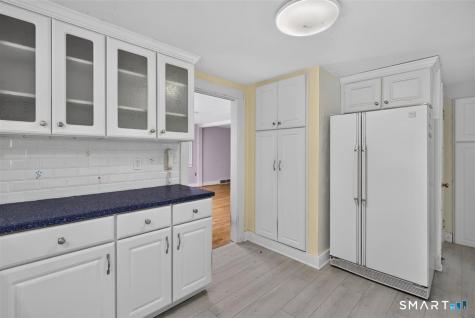 261 Newtown Turnpike Weston CT 06883