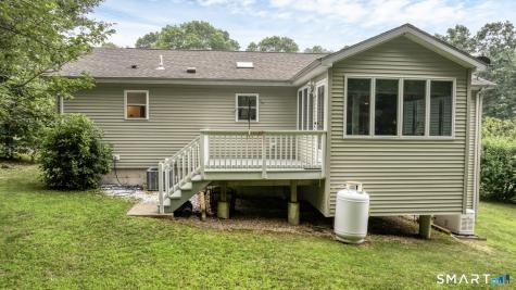 3 Indian Hill Road Montville CT 06382