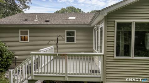 3 Indian Hill Road Montville CT 06382