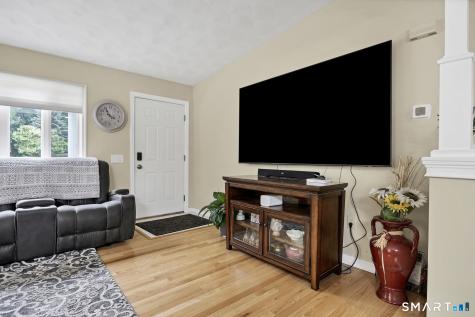 3 Indian Hill Road Montville CT 06382