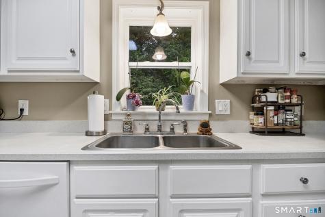 3 Indian Hill Road Montville CT 06382