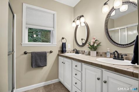 3 Indian Hill Road Montville CT 06382