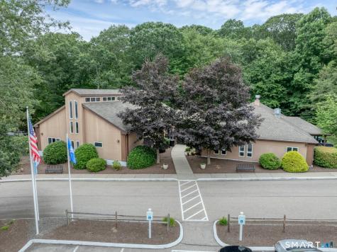 3 Indian Hill Road Montville CT 06382