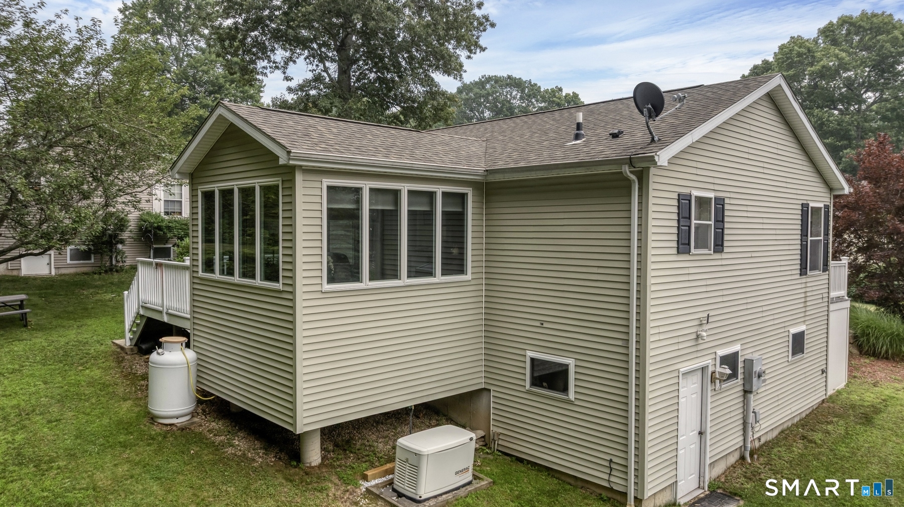 3 Indian Hill Road Montville CT 06382