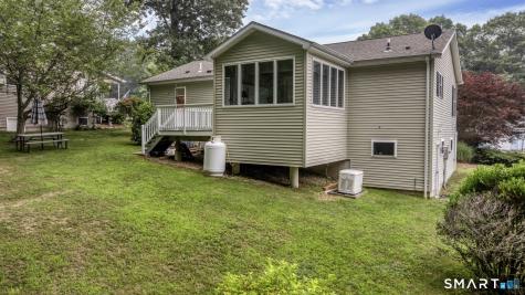 3 Indian Hill Road Montville CT 06382