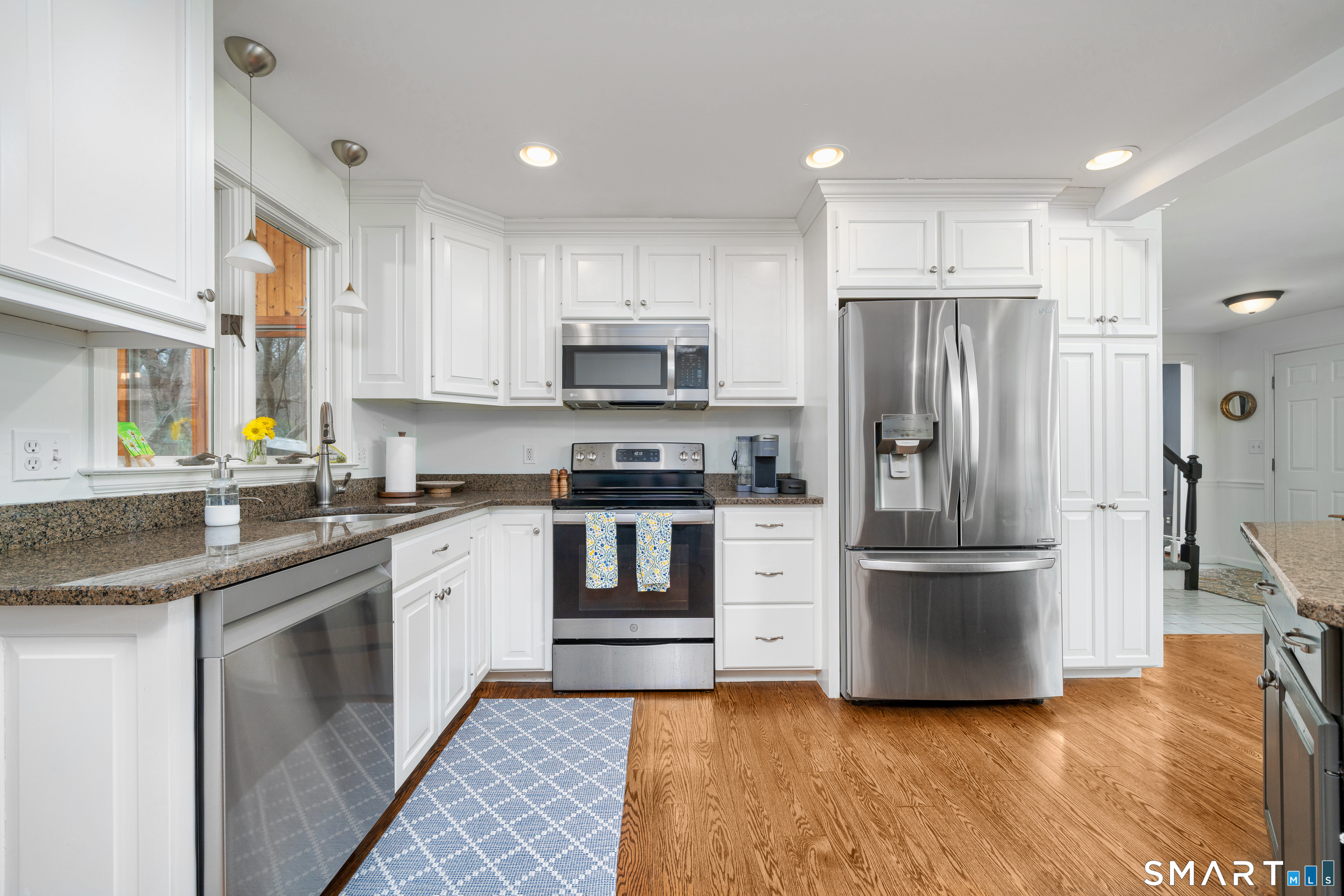 60 Deerfield Run Rocky Hill CT 06067