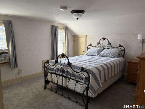 80 Trumbull Avenue Plainville CT 06062