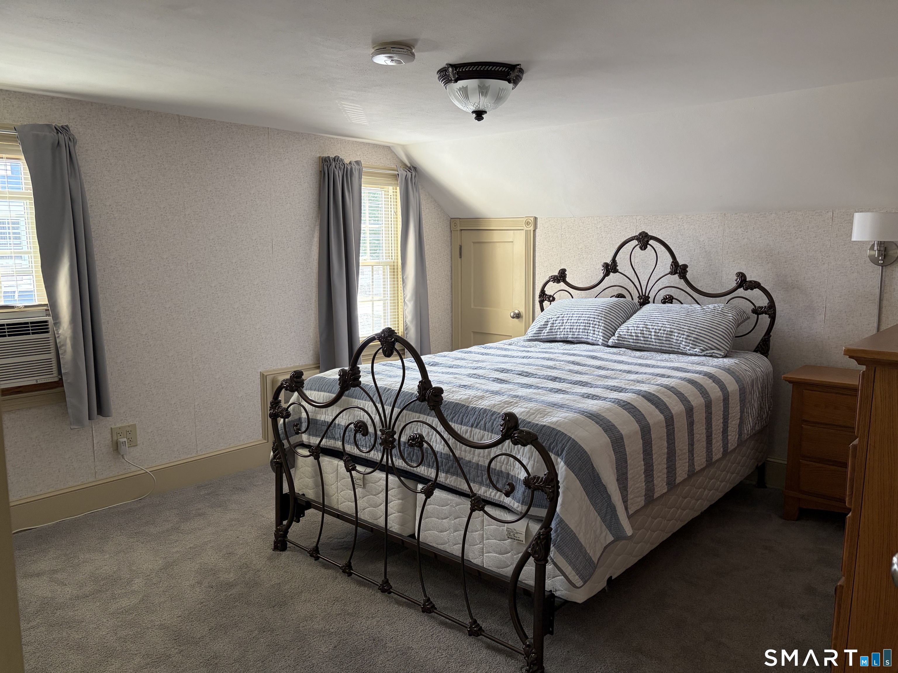 80 Trumbull Avenue Plainville CT 06062