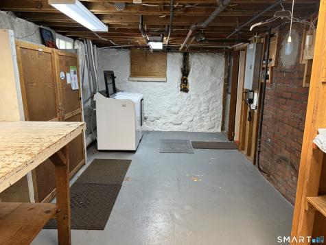 80 Trumbull Avenue Plainville CT 06062
