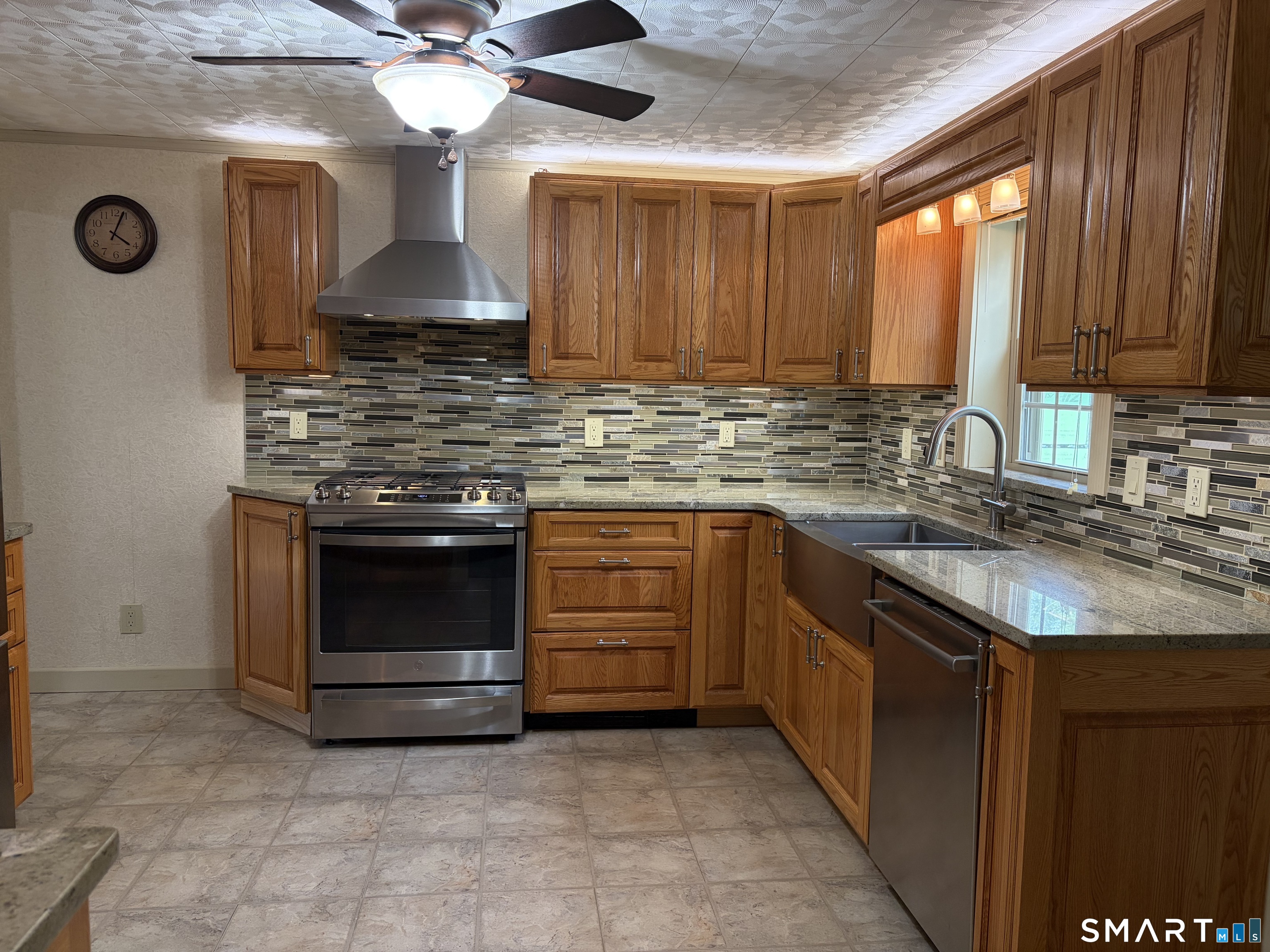80 Trumbull Avenue Plainville CT 06062