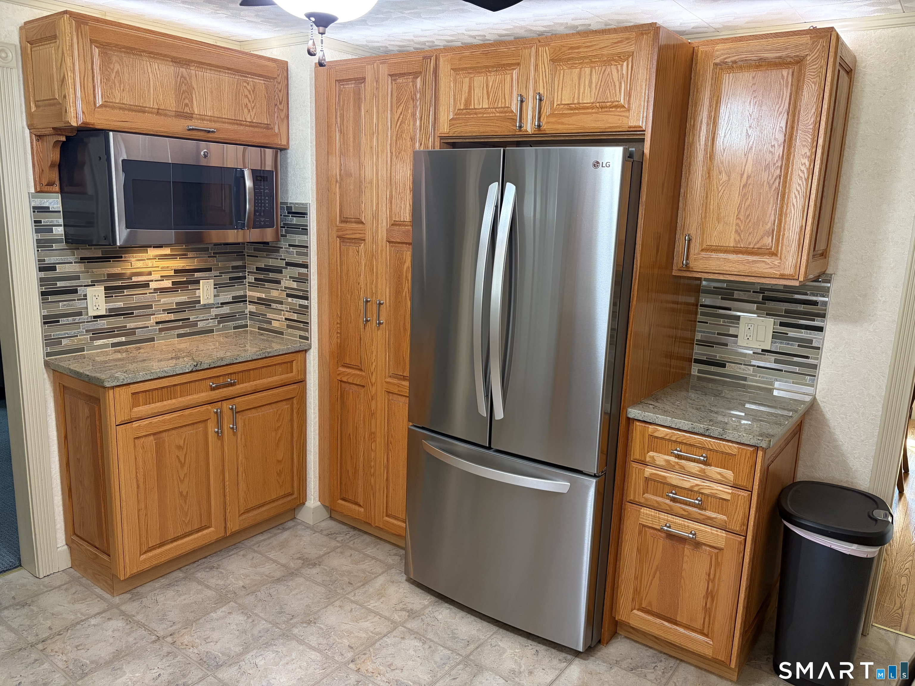 80 Trumbull Avenue Plainville CT 06062