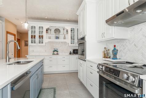 193 Stoneybrook Lane Watertown CT 06795