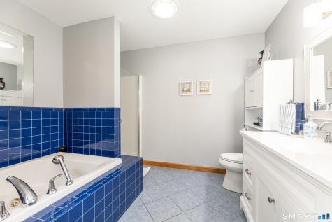 193 Stoneybrook Lane Watertown CT 06795