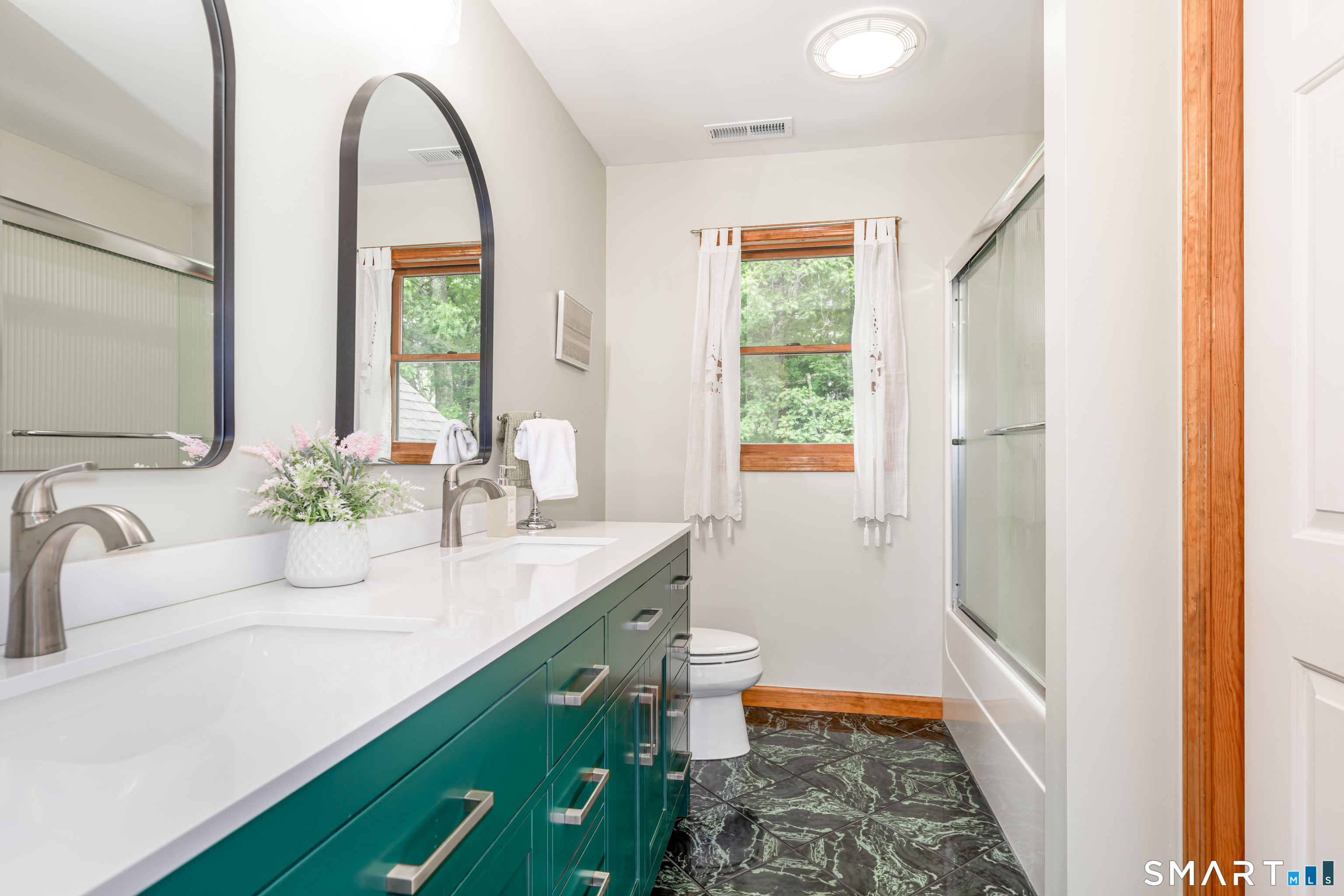 193 Stoneybrook Lane Watertown CT 06795