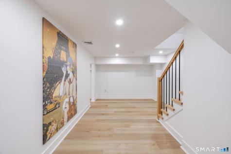 23 Laurel Road Stamford CT 06903