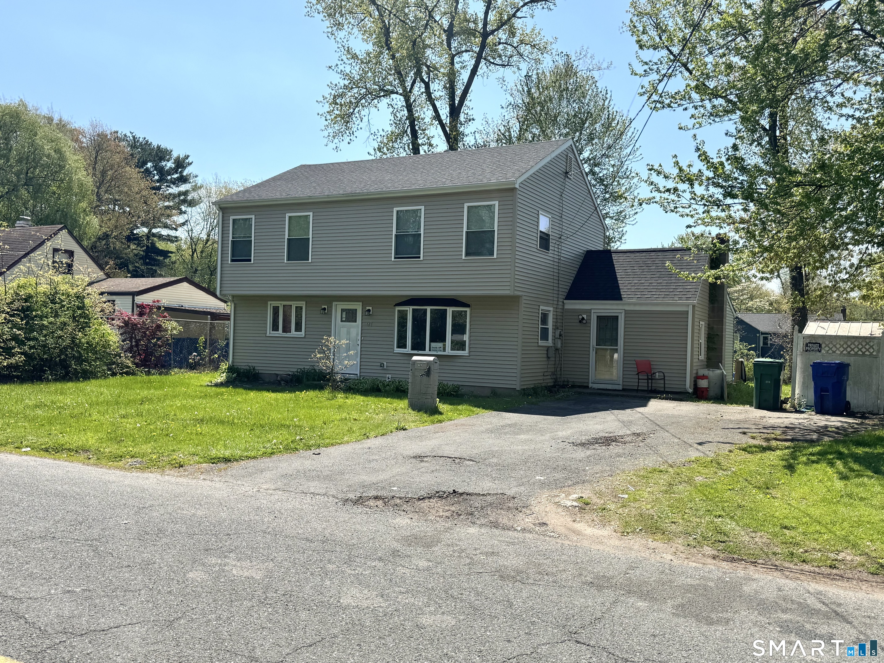 97 Boothbay Street Bloomfield CT 06002