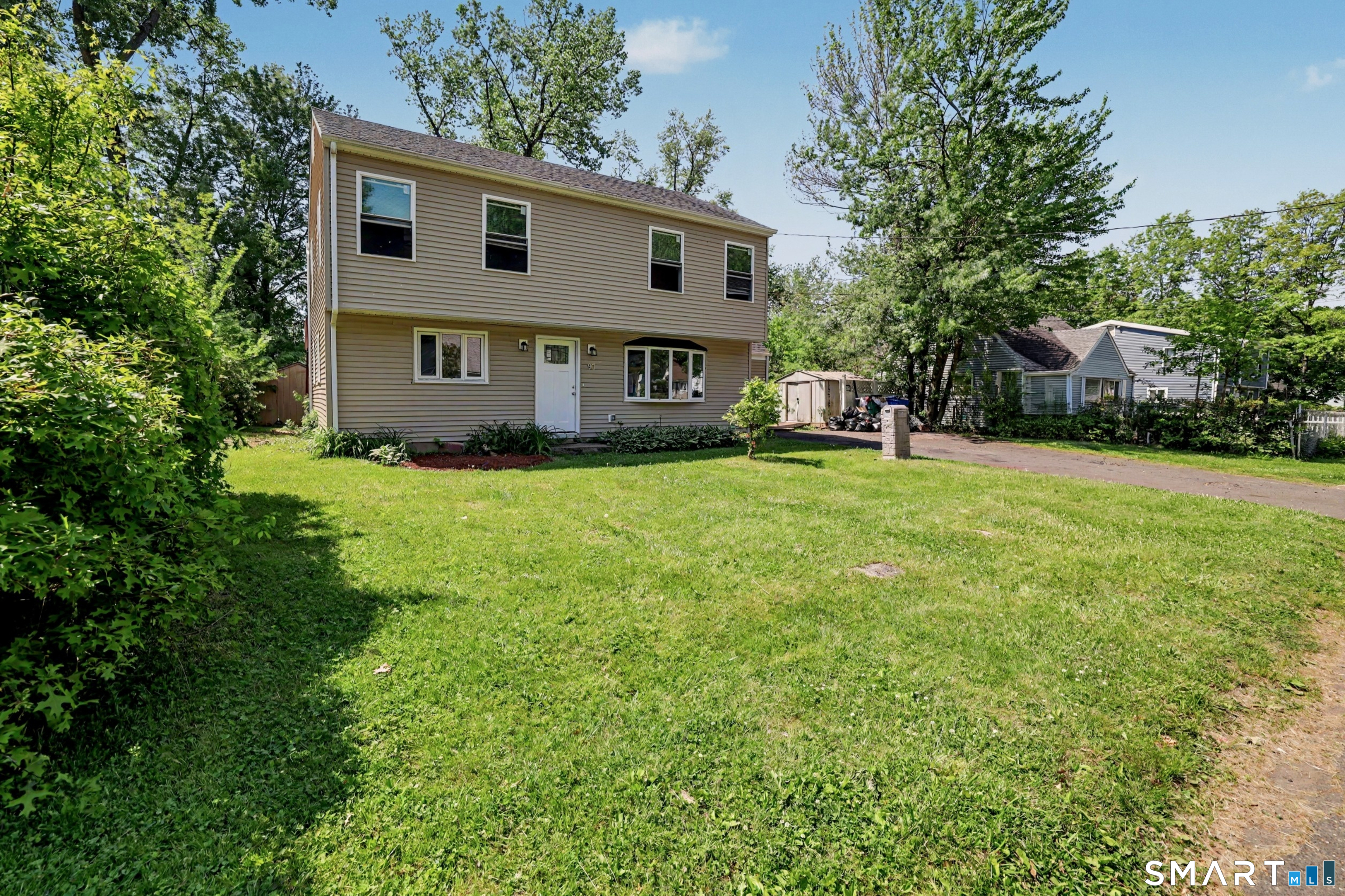 97 Boothbay Street Bloomfield CT 06002