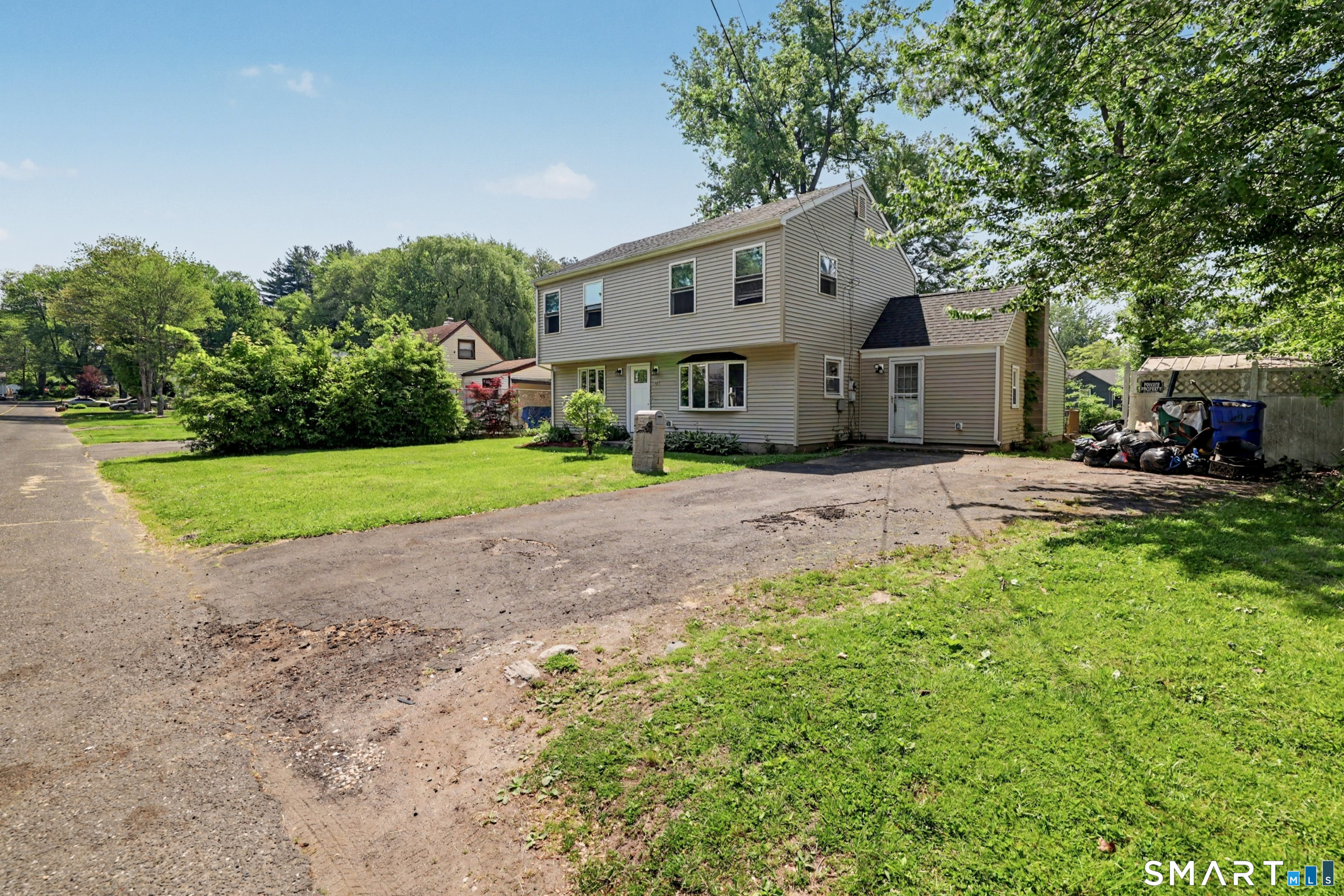 97 Boothbay Street Bloomfield CT 06002