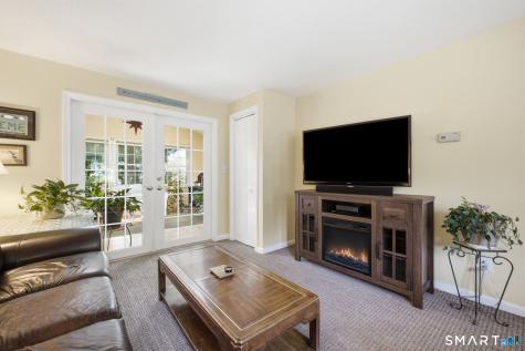 47 Willard Road Manchester CT 06042