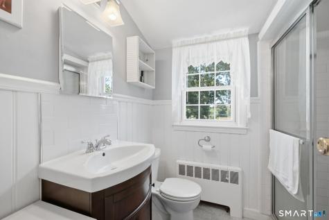 47 Willard Road Manchester CT 06042