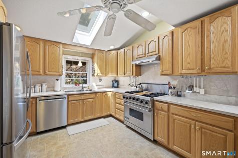 47 Willard Road Manchester CT 06042