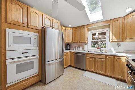 47 Willard Road Manchester CT 06042