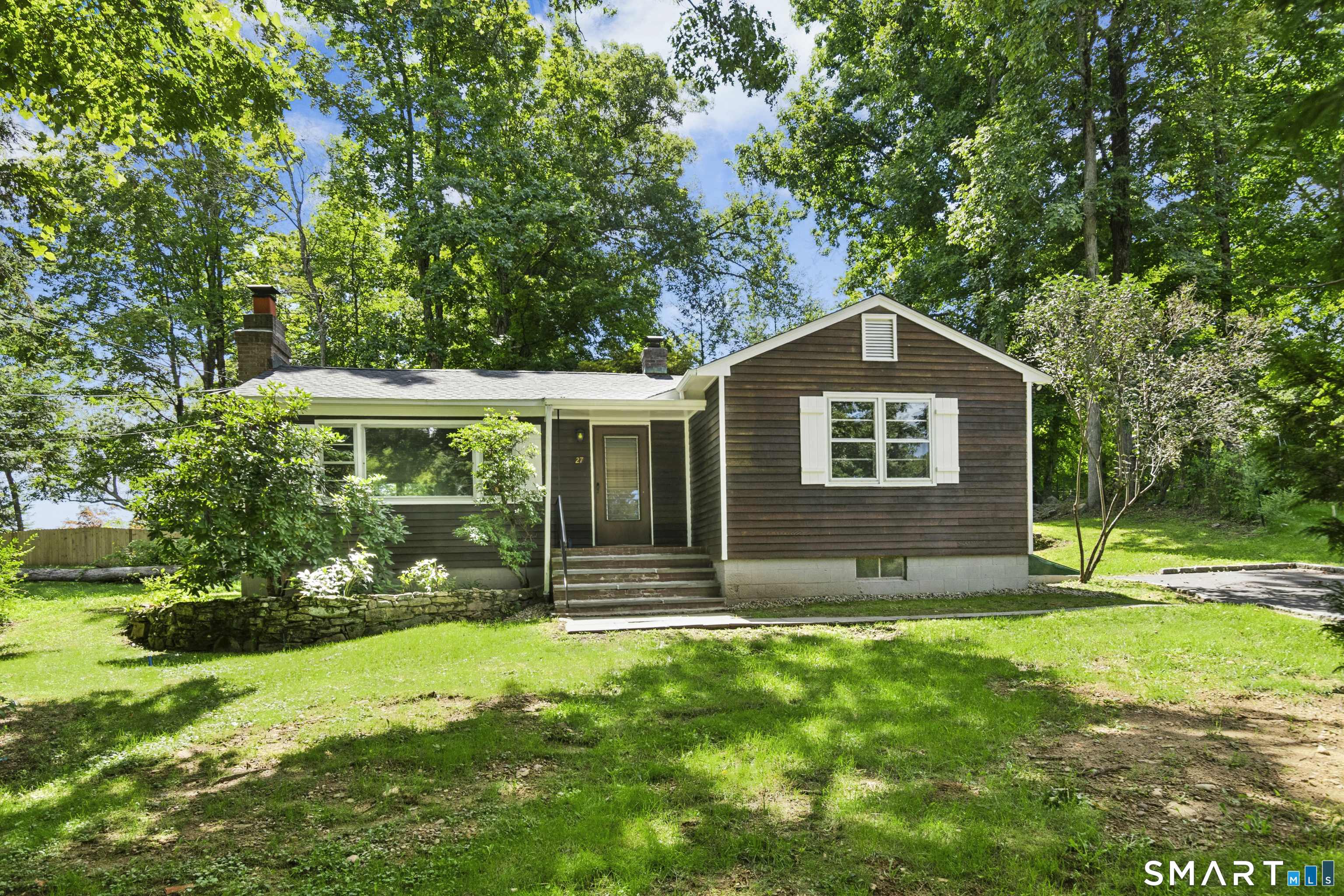 27 Woodland Way Ridgefield CT 06877