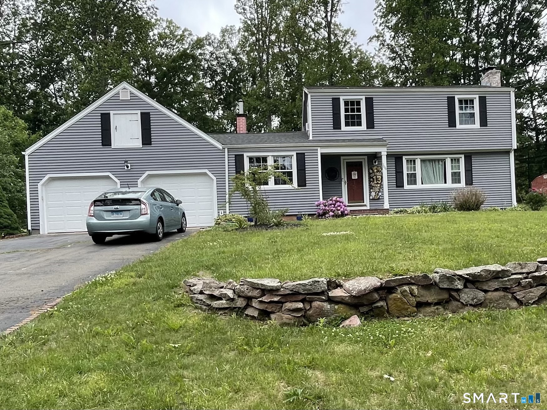 106 Mcdermott Circle Hamden CT 06514