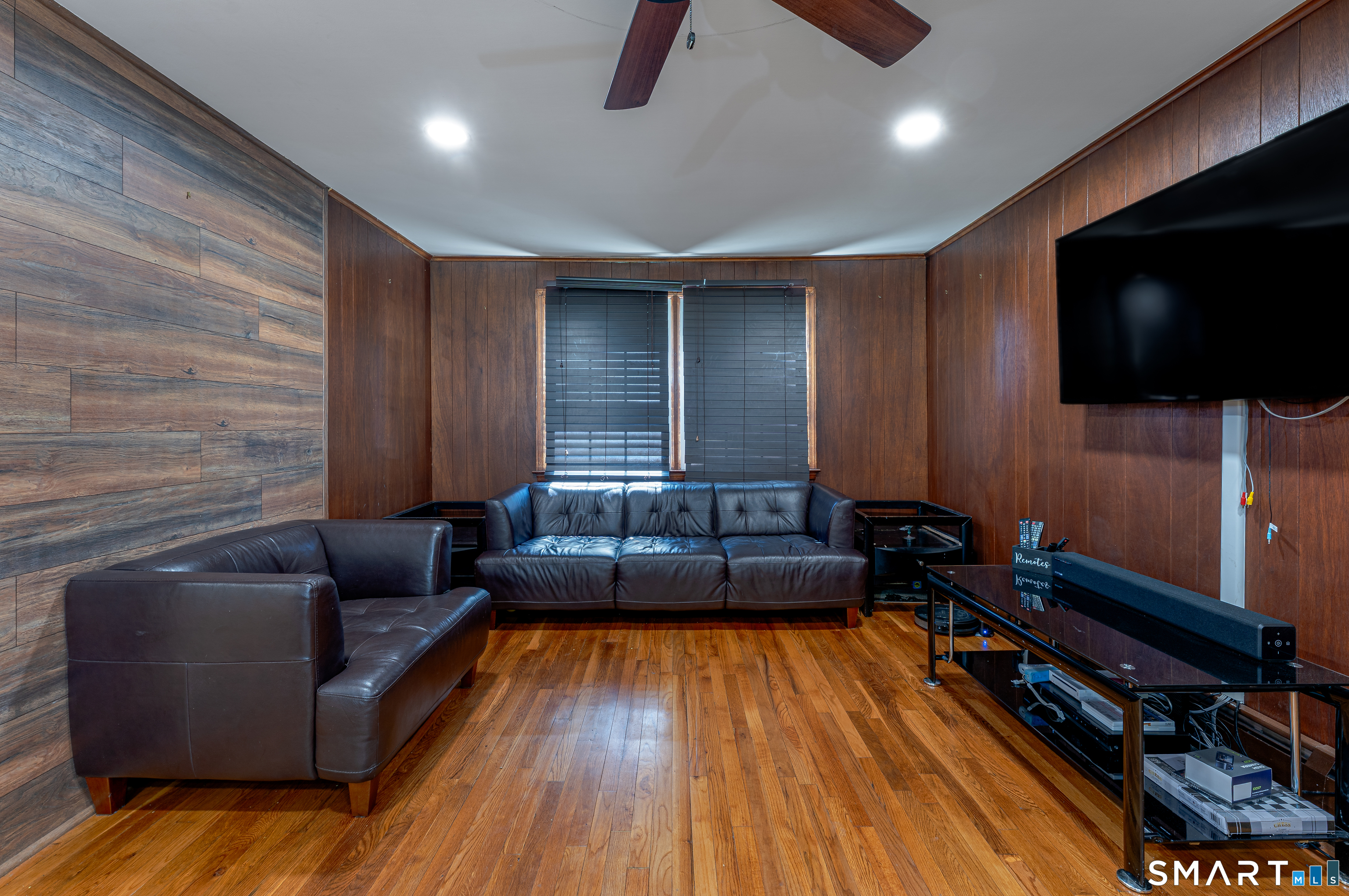 106 Mcdermott Circle Hamden CT 06514