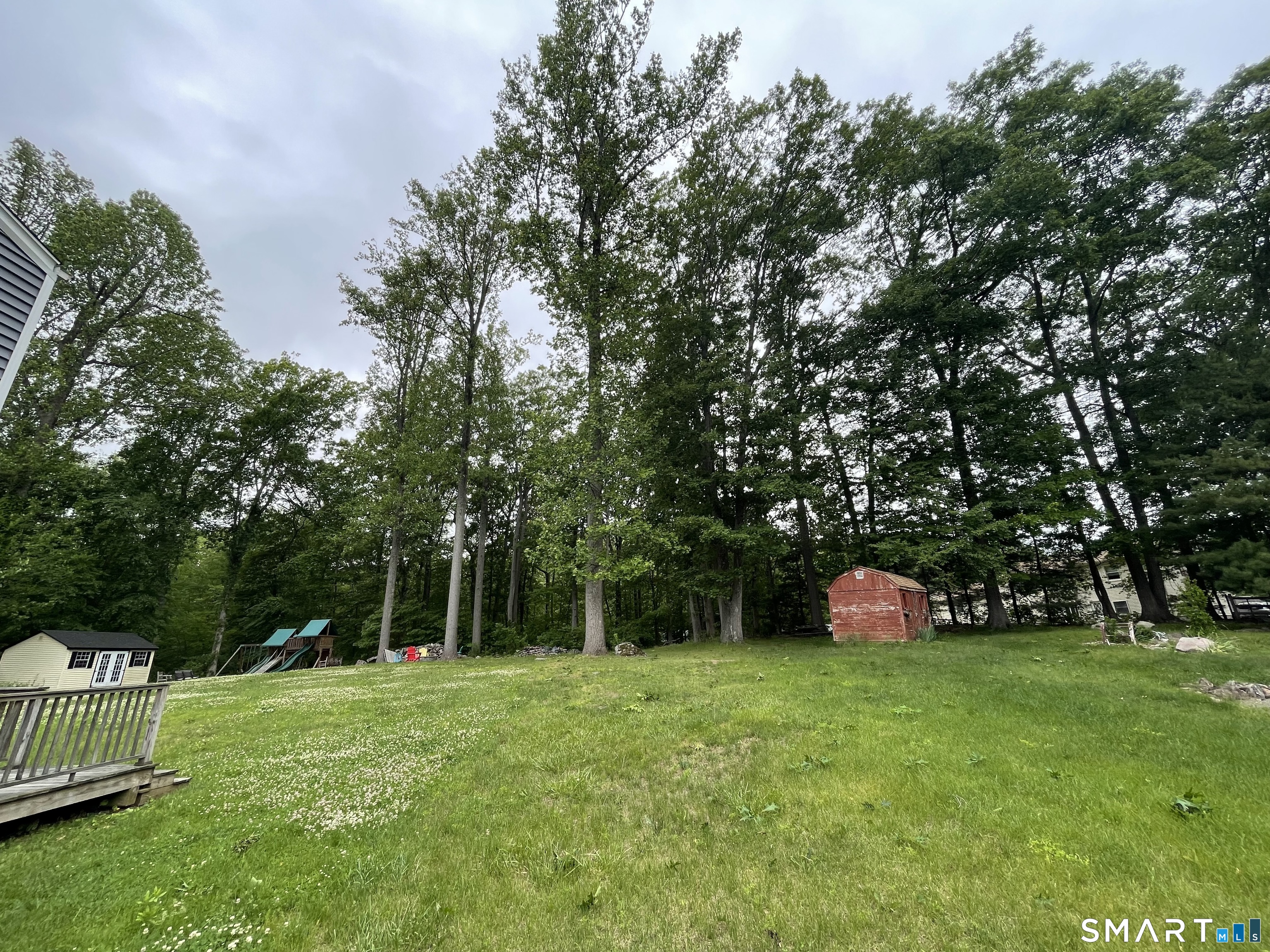 106 Mcdermott Circle Hamden CT 06514