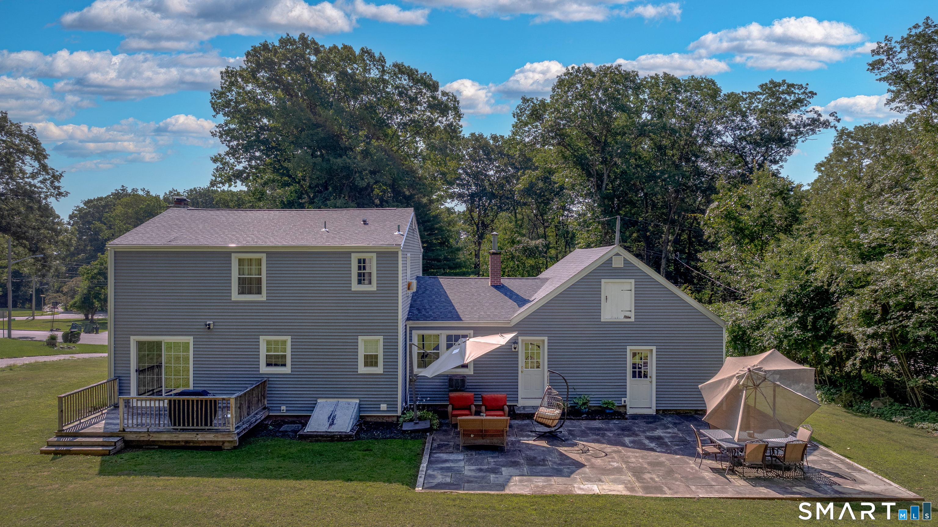 106 Mcdermott Circle Hamden CT 06514