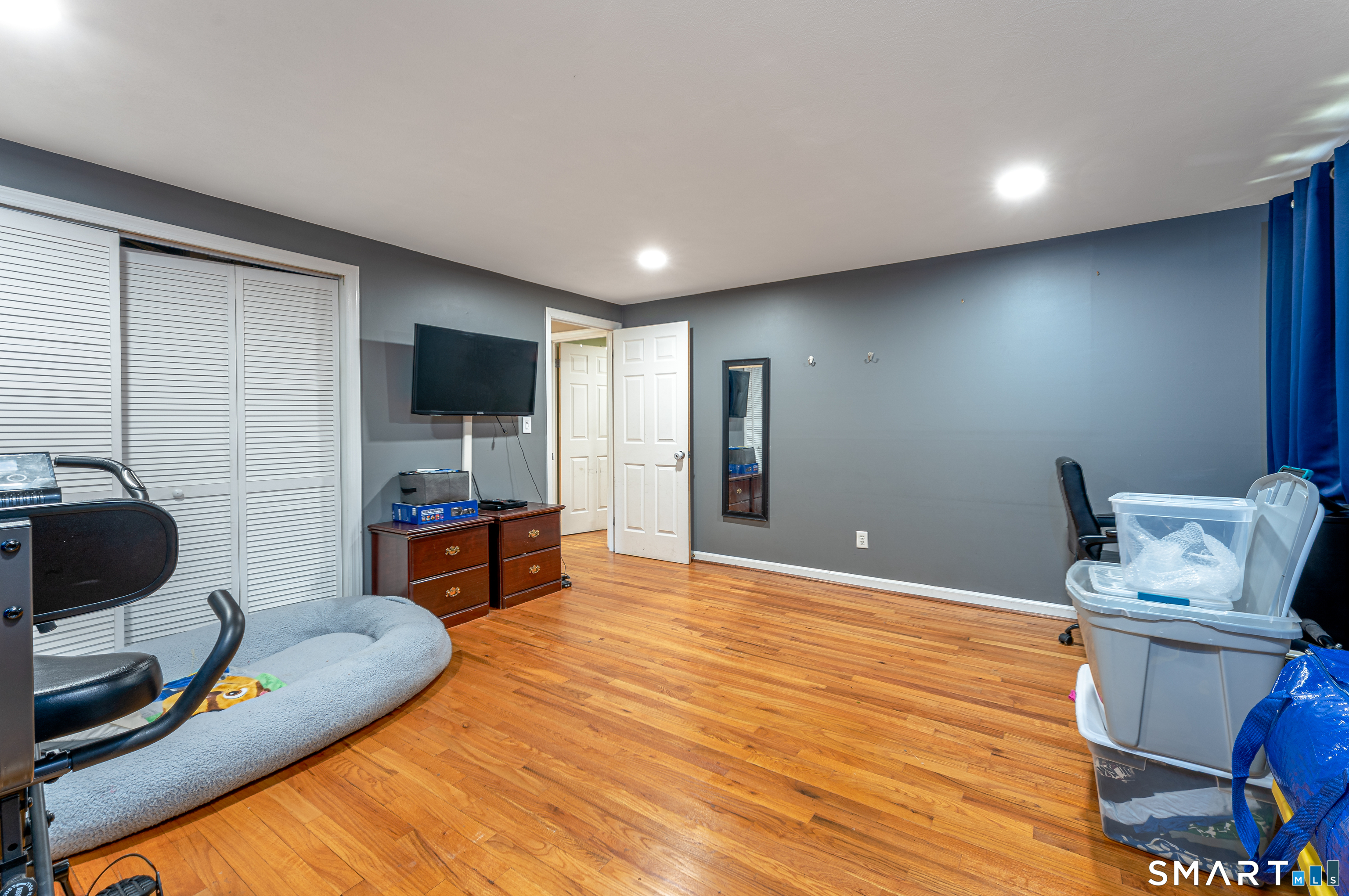 106 Mcdermott Circle Hamden CT 06514