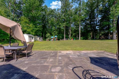 106 Mcdermott Circle Hamden CT 06514