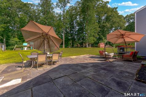 106 Mcdermott Circle Hamden CT 06514
