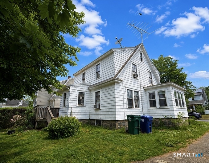 25 Essex Street Fairfield CT 06825