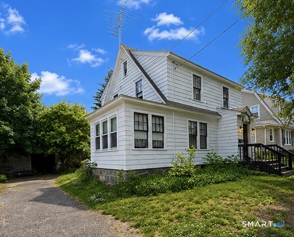 25 Essex Street Fairfield CT 06825