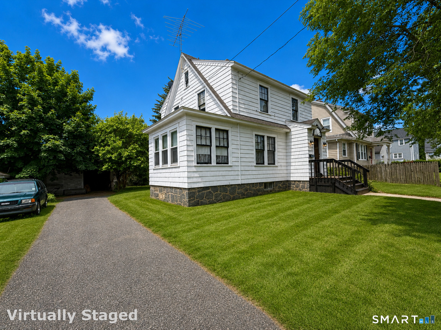25 Essex Street Fairfield CT 06825