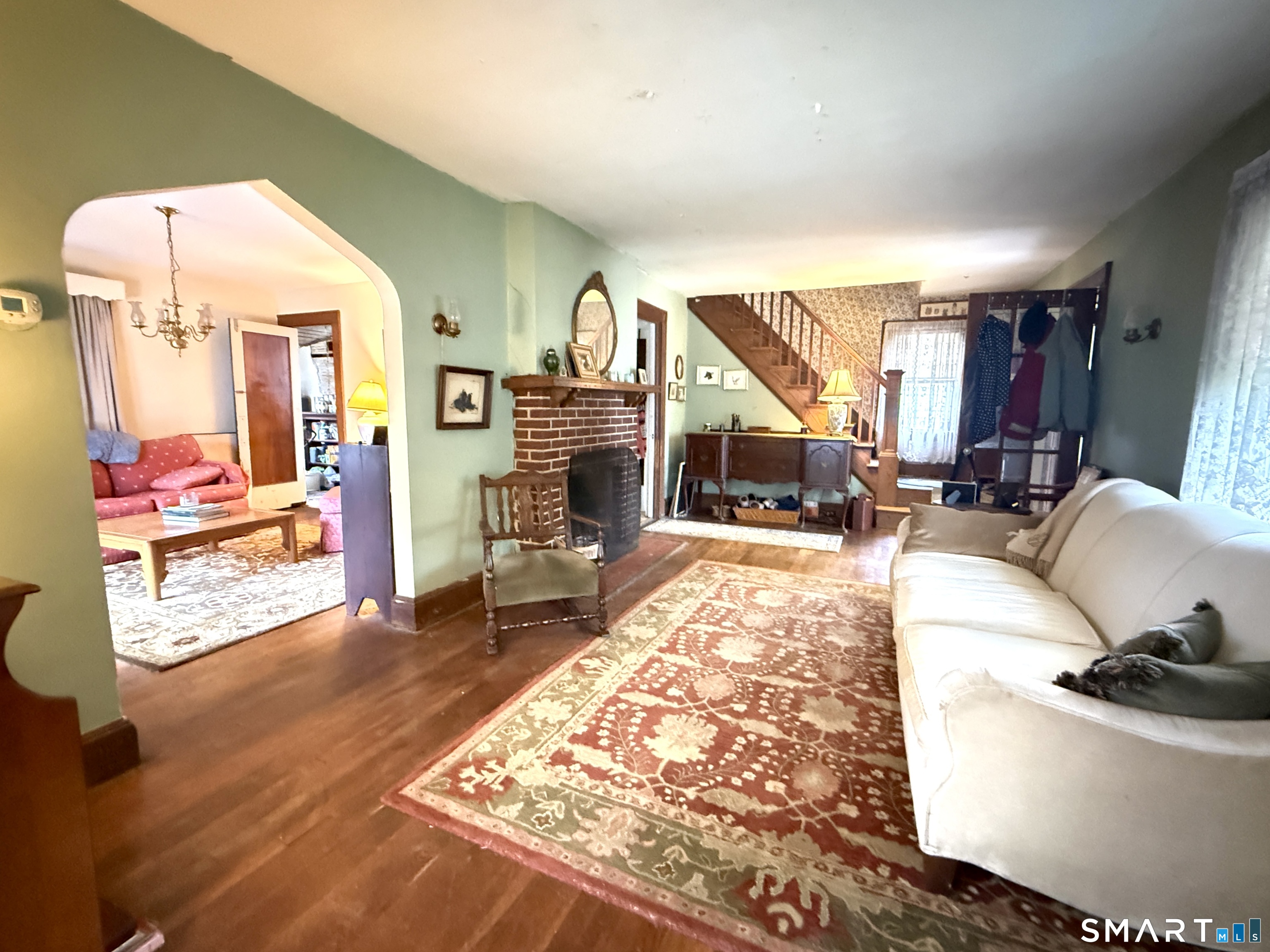 25 Essex Street Fairfield CT 06825