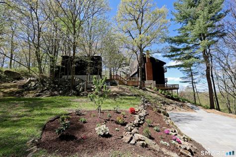12 Hillcrest Court Ridgefield CT 06877