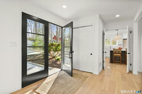 12 Hillcrest Court Ridgefield CT 06877