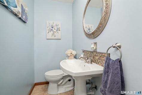 15 Briarwood Drive Seymour CT 06483
