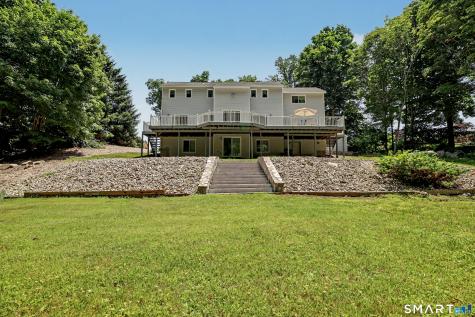 15 Briarwood Drive Seymour CT 06483