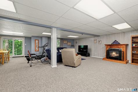 15 Briarwood Drive Seymour CT 06483