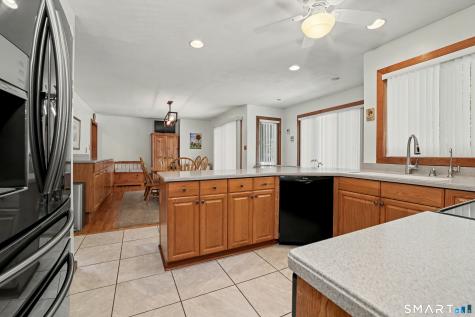 15 Briarwood Drive Seymour CT 06483