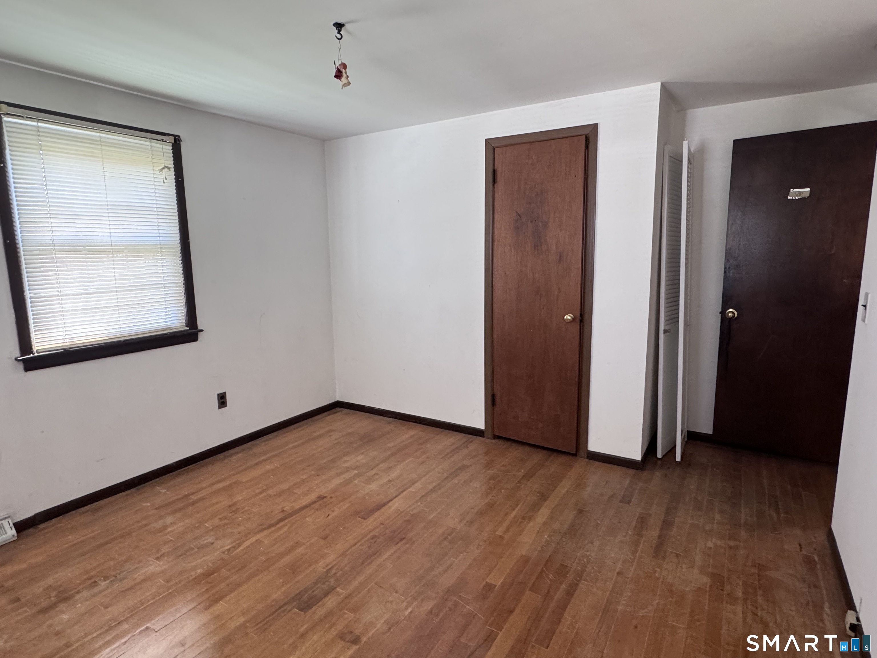 33 Thomas Street Windsor Locks CT 06096
