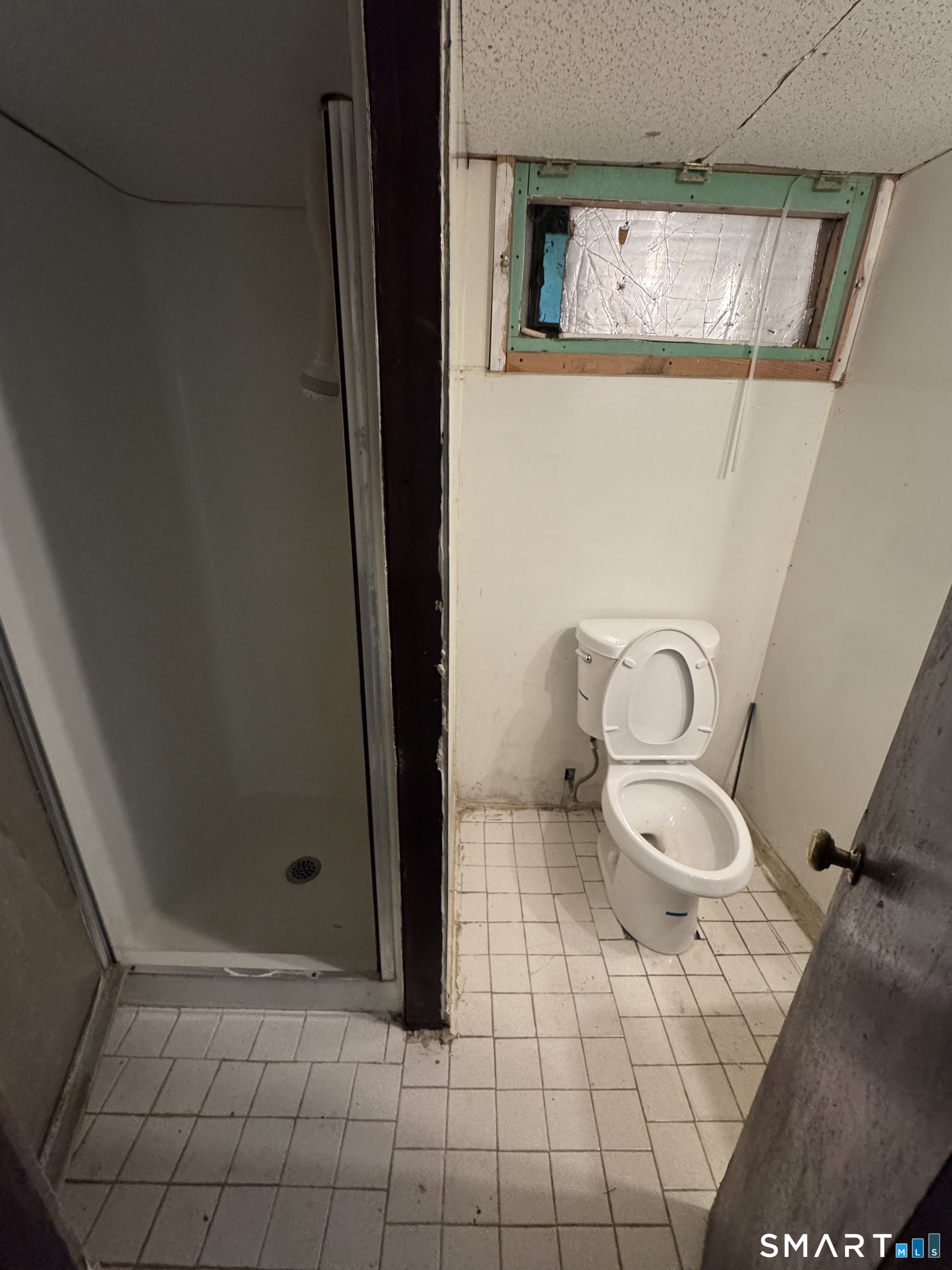 33 Thomas Street Windsor Locks CT 06096