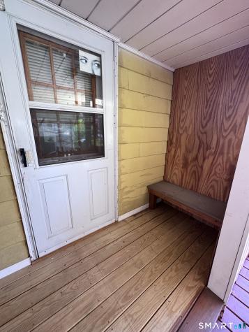 33 Thomas Street Windsor Locks CT 06096